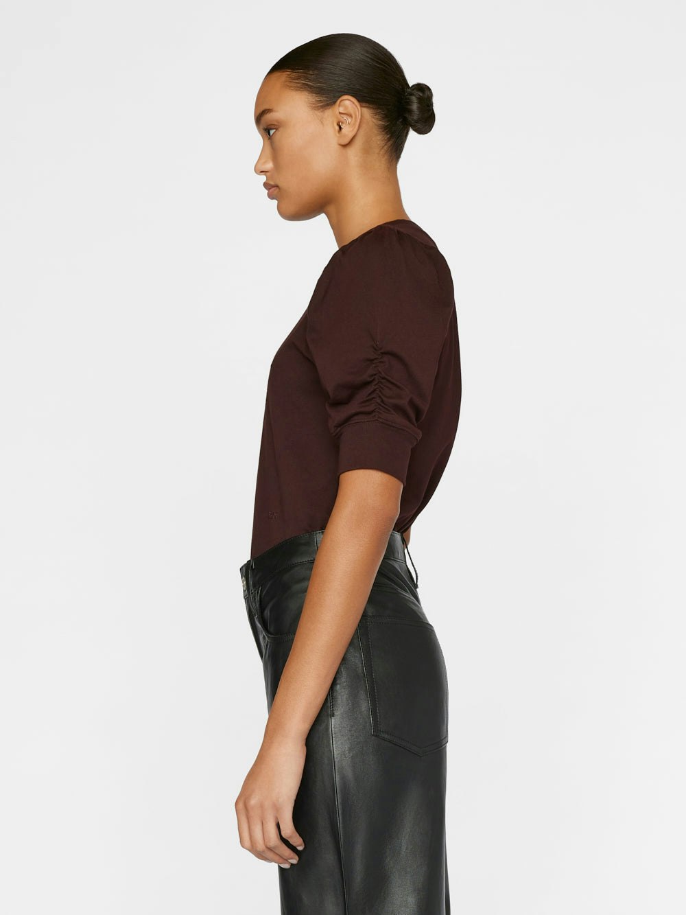 shirt side view alt:fit1